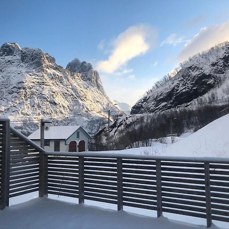 Vacation Home In Fjordgard With Views Of Segla And The Fjord エクステリア 写真