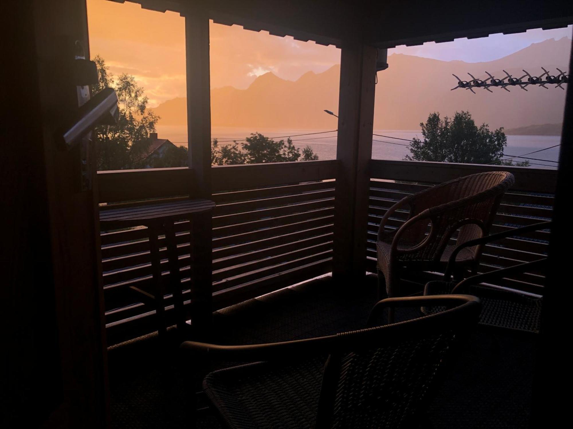 Vacation Home In Fjordgard With Views Of Segla And The Fjord エクステリア 写真