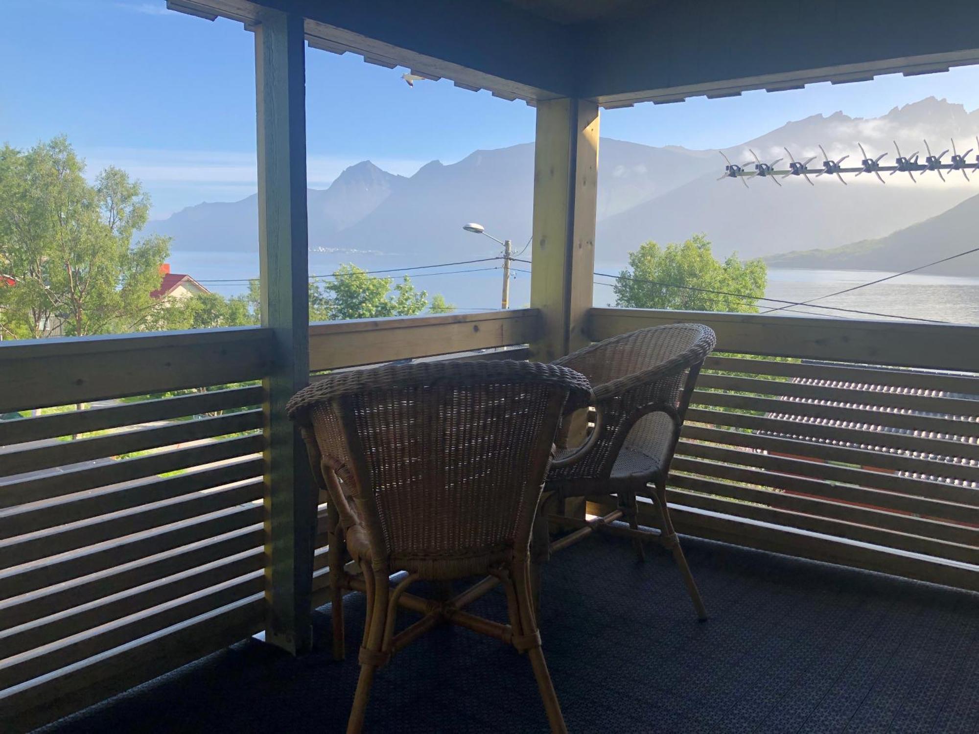 Vacation Home In Fjordgard With Views Of Segla And The Fjord エクステリア 写真