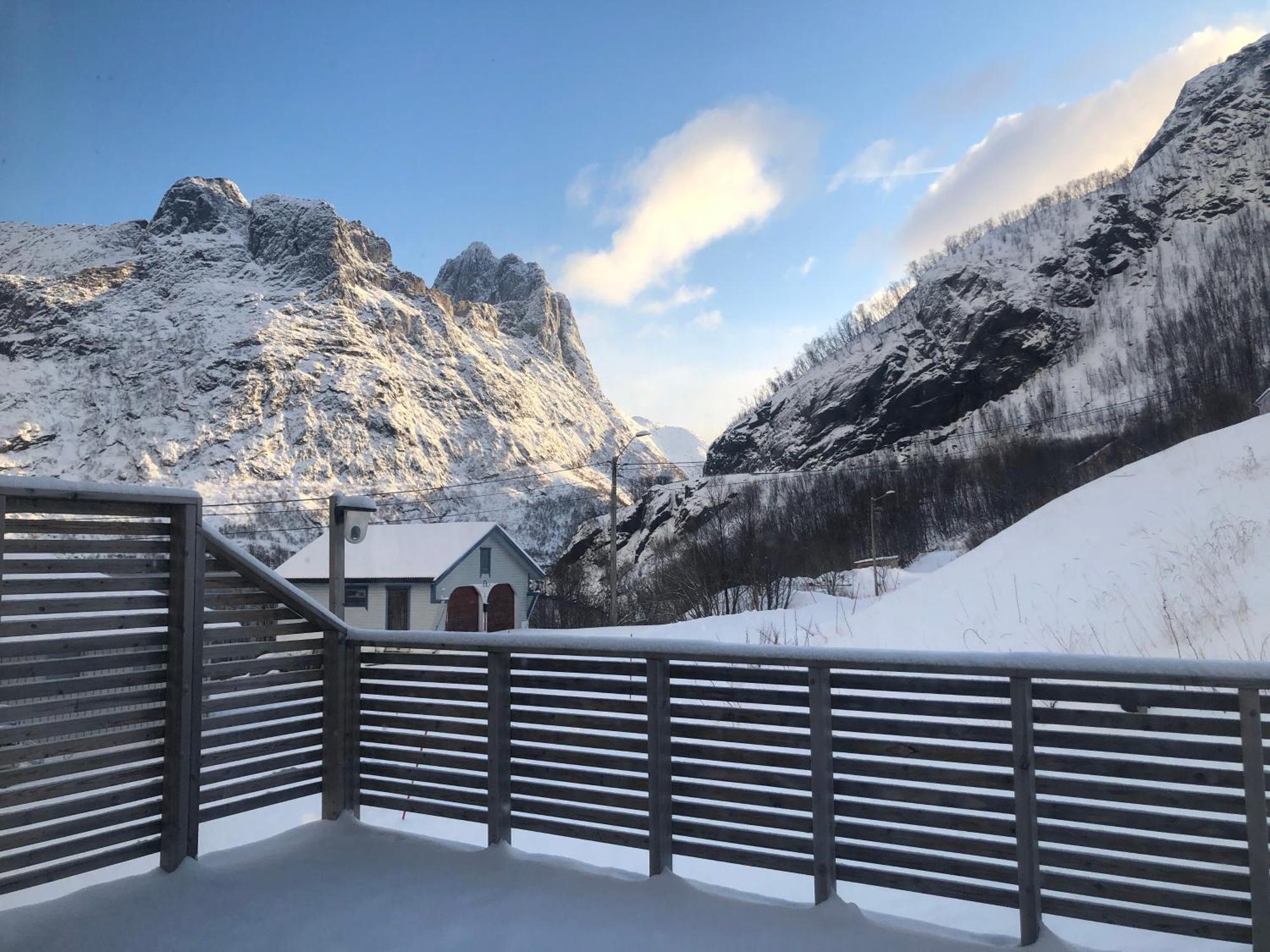 Vacation Home In Fjordgard With Views Of Segla And The Fjord エクステリア 写真